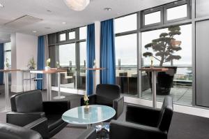 Radisson Blu Hotel, Rostock,Mecklenburg-West Pomerania>>Rostock,4 star