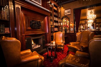 boutique hotel de doelen