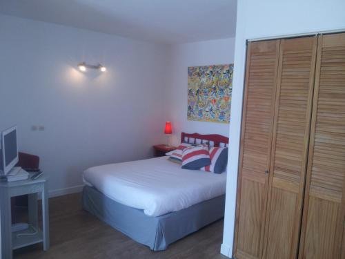 Hotel De La Porte Saint-Malo,Dinan>>Brittany,3 star