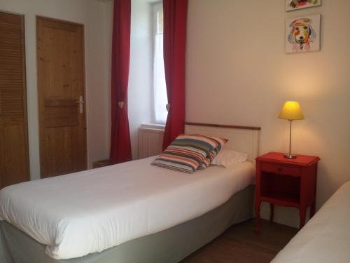 Hotel De La Porte Saint-Malo,Dinan>>Brittany,3 star