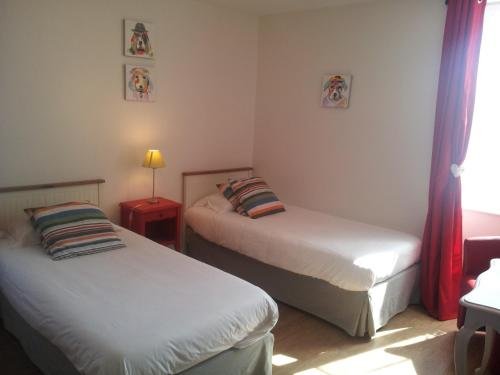 Hotel De La Porte Saint-Malo,Dinan>>Brittany,3 star