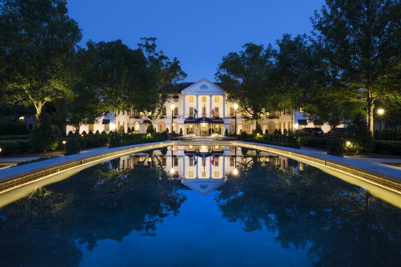 Williamsburg Inn, An Official Colonial Williamsburg Hotel