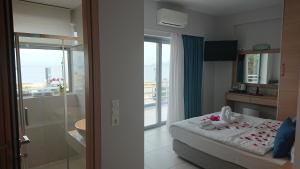 loutraki agioi theodoroi