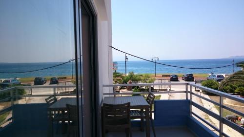 loutraki agioi theodoroi