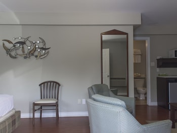 leelas villa inn flesherton