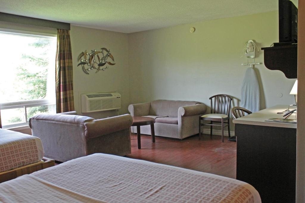 leelas villa inn flesherton