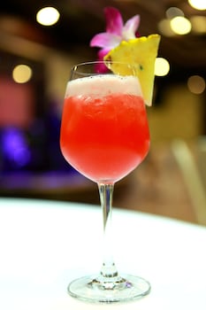 ruean phae royal park hotel