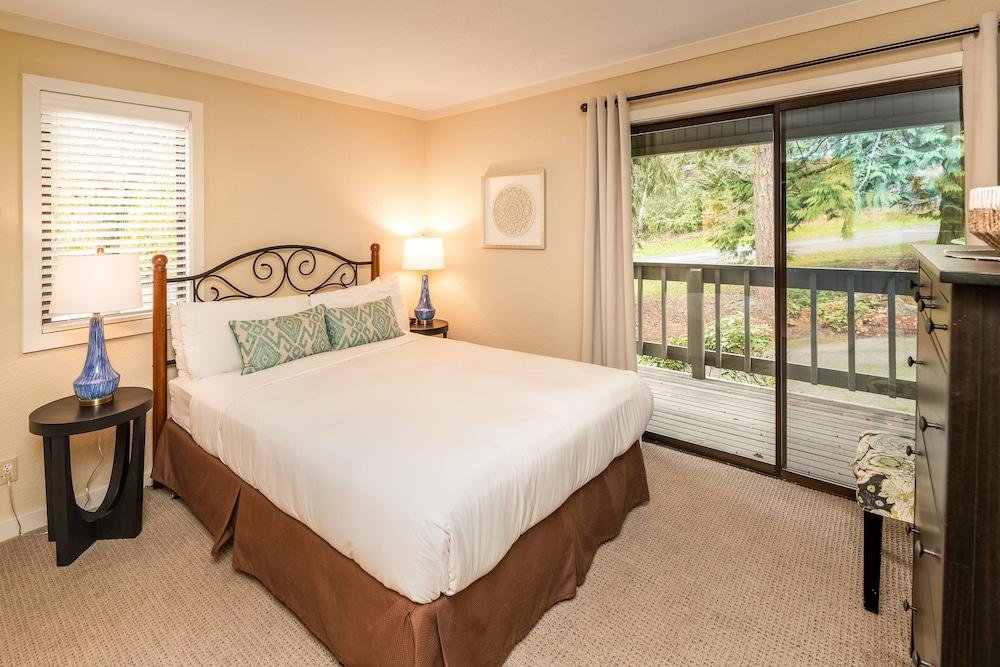 Roche Harbor Resort,Friday Harbor>>Decatur Island,3 star