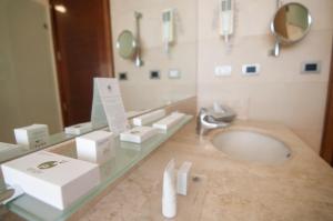 Enjoy Vina Del Mar Hotel Del Mar,Near Quinta Vergara Amphitheatre,4 star