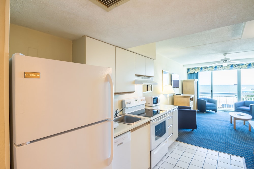 yachtsman ocean front resort