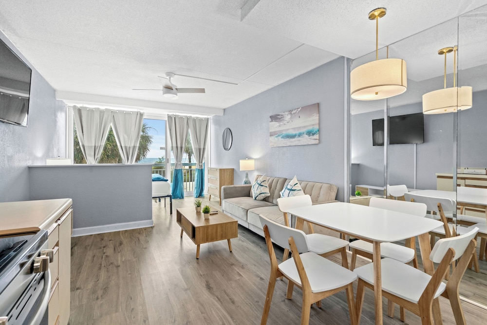 yachtsman ocean front resort