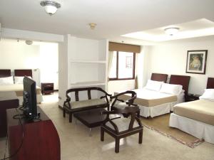 hotel plaza las americas cali