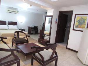 hotel plaza las americas cali