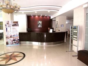 hotel plaza las americas cali