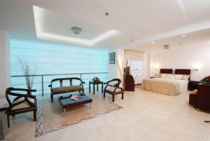 hotel plaza las americas cali