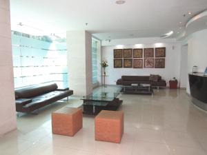 hotel plaza las americas cali