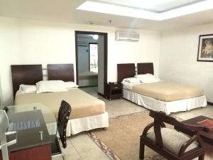 hotel plaza las americas cali