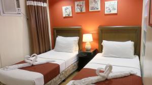 1775 adriatico suites