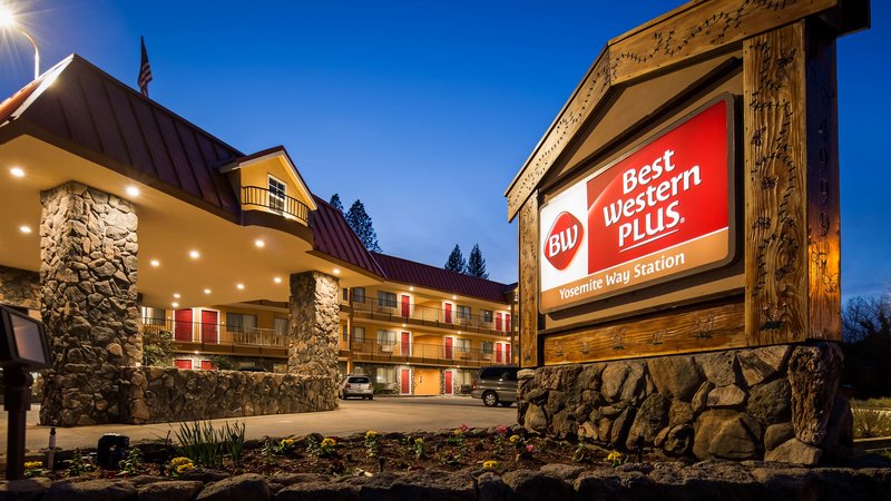 Best Western Plus Yosemite Way Station Motel