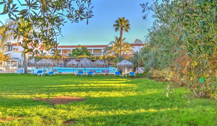 captain karas holiday apartments