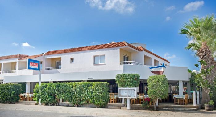 captain karas holiday apartments