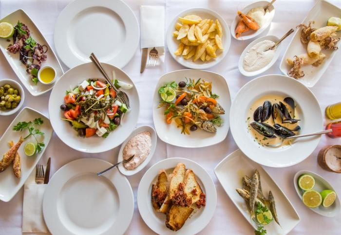 captain karas holiday apartments