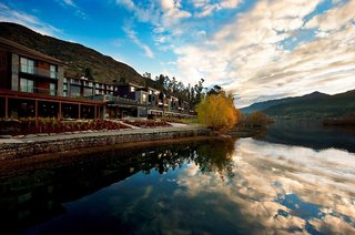 Hilton Queenstown Resort & Spa,Kawarau Falls>>Frankton,5 star