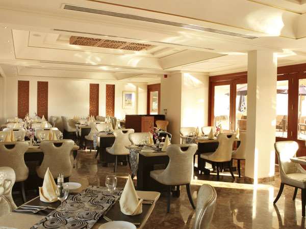 platinum hotel