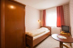 Hotel-Gasthof Goldener Greifen,Neusitz>>Ansbach,3 star
