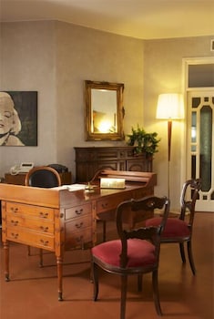 Villa Cappellina,Cecina>>Brescia,4 star