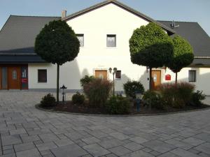 Landhotel Fuchsbau,Pleystein>>Neustadt An Der Waldnaab,3 star