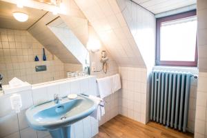 gasthof zum wei en lamm