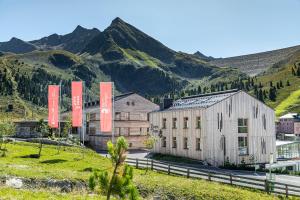 Hotel Jagdschloss Resort,Kuhtai>>Austrian Alps,5 star