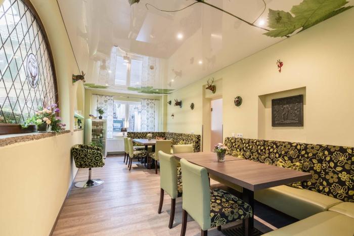 hotel pension altes weinhaus