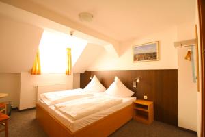 Pension Bei Der Marienkirche,Hollenbach>>Erfurt,2 star