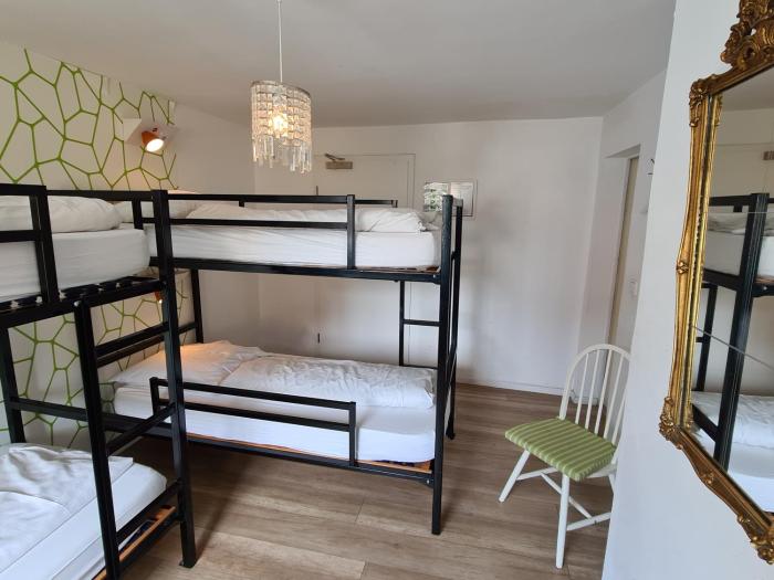 weltempfanger hostel