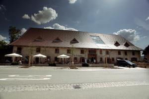 rainhof scheune