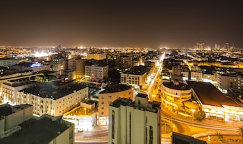 monroe hotel and suites