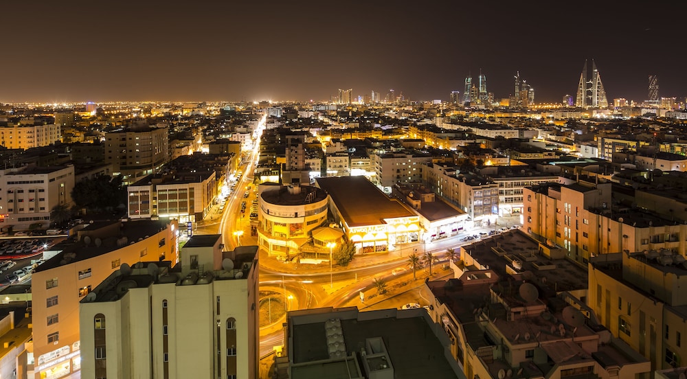 monroe hotel and suites