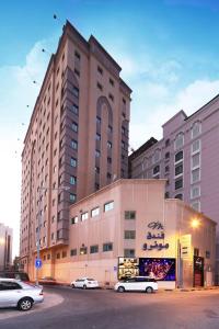 Monroe Hotel & Suites,Near Dolphin Resort,4 star