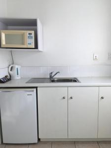 gothic heights motel