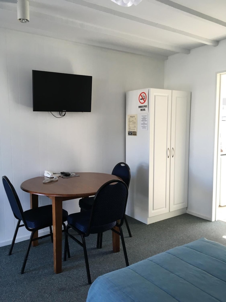 gothic heights motel