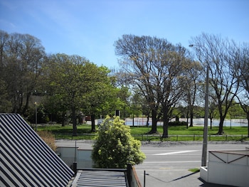 gothic heights motel