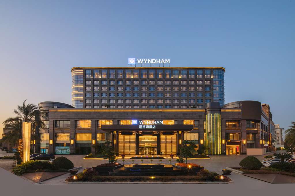 Wyndham Wenzhou,In Chanzhong (Longwan),4 star