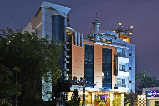 hotel royal empire
