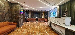 hotel royal empire