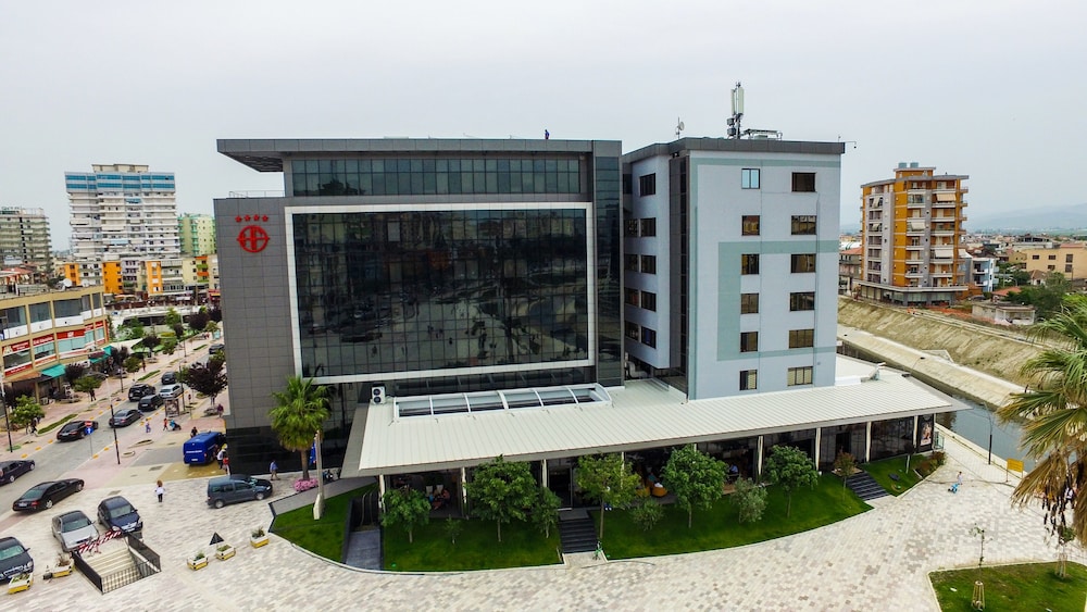 hotel fieri