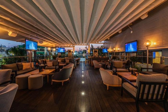 liquid hotel apartments