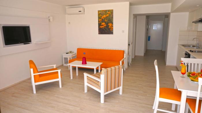 liquid hotel apartments