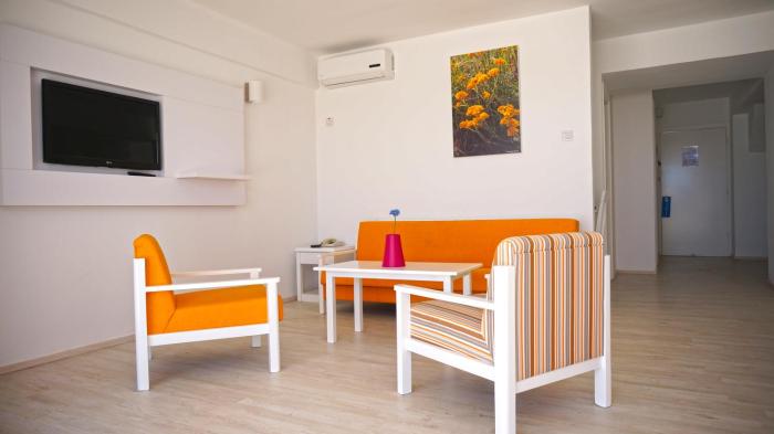 liquid hotel apartments